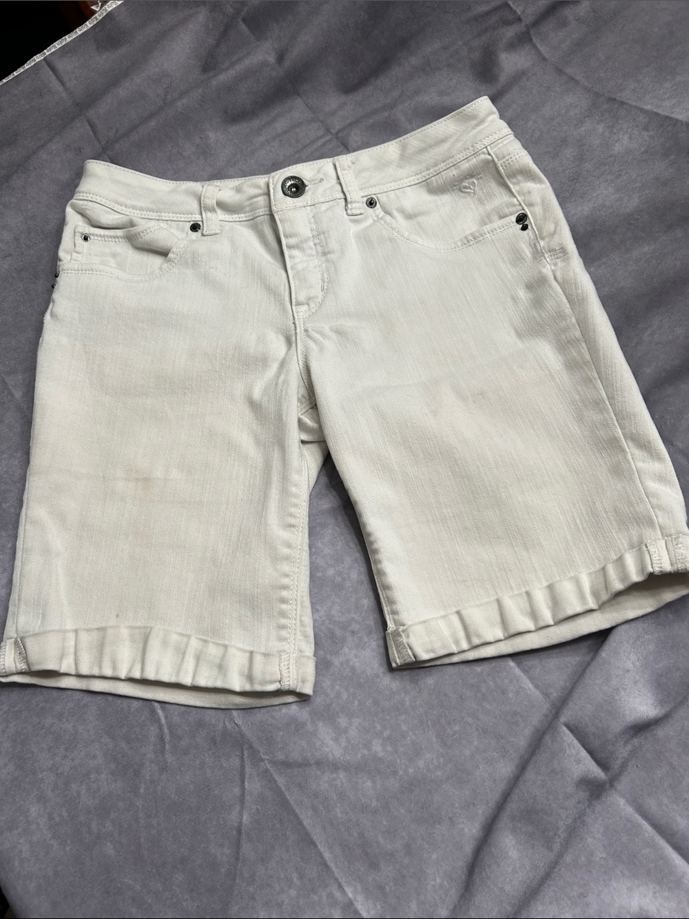 Justice Girls Off-White Bermuda Shorts w/cuffs - Classic Casual 14